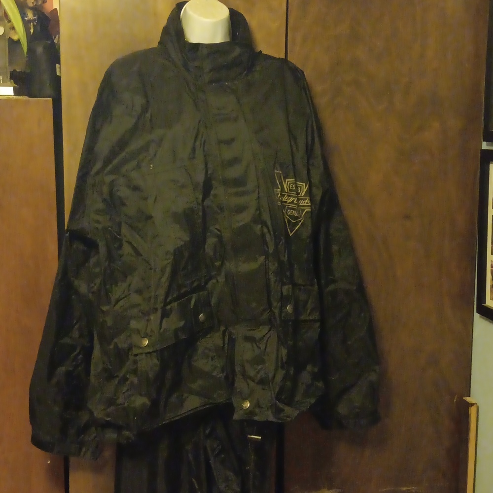 NWT HARLEY DAVIDSON RAIN GEAR LARGE